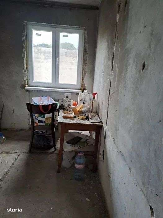 Mureseni - Vanzare apartament 1 camera - Str. Hunedoara - Imagine principală: 1/3