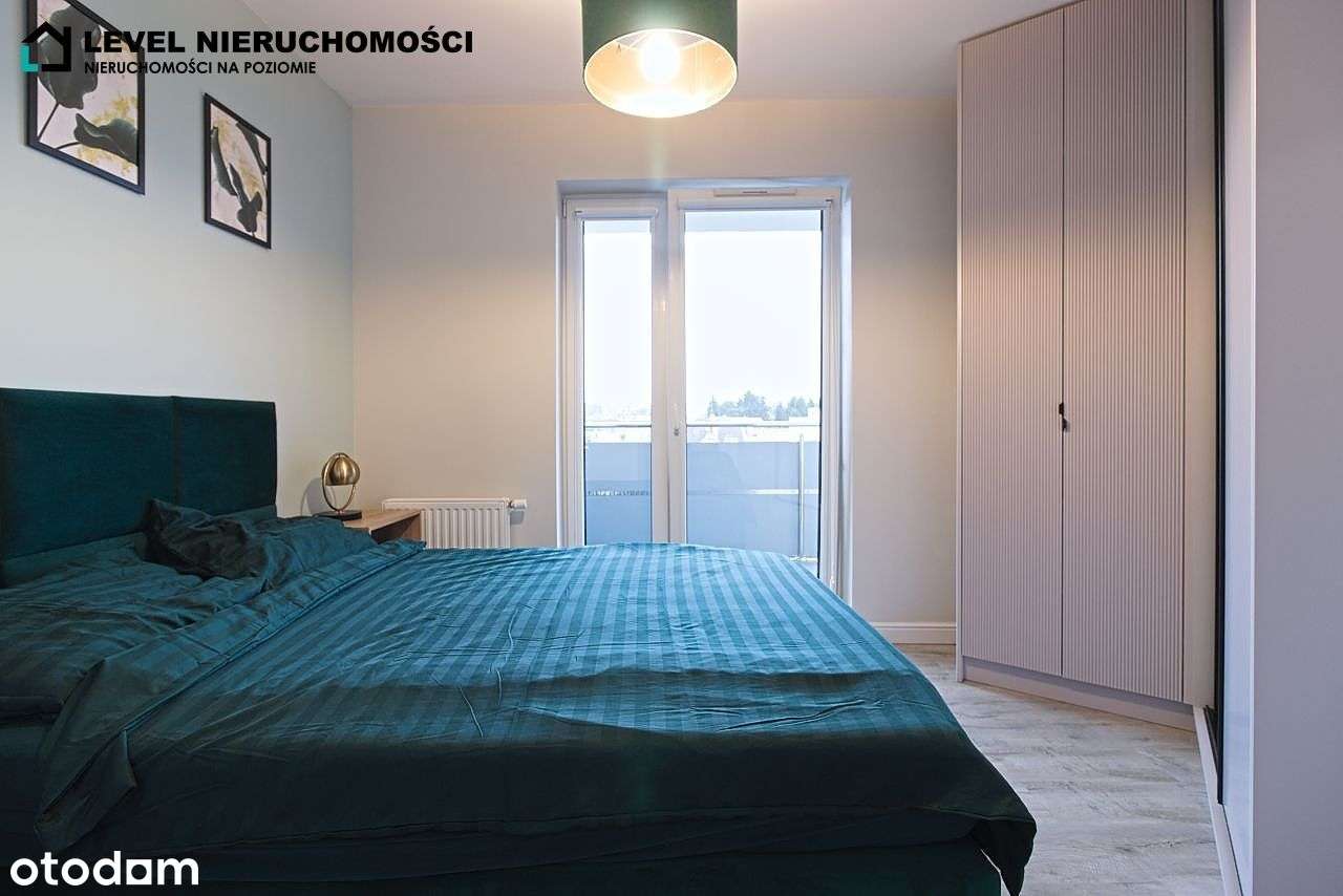 Mieszkanie czteropokojowe z tarasem-9