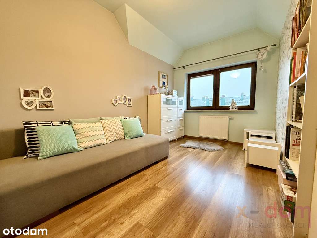 Komfortowe, dwupoziomowe mieszkanie dla rodziny-11