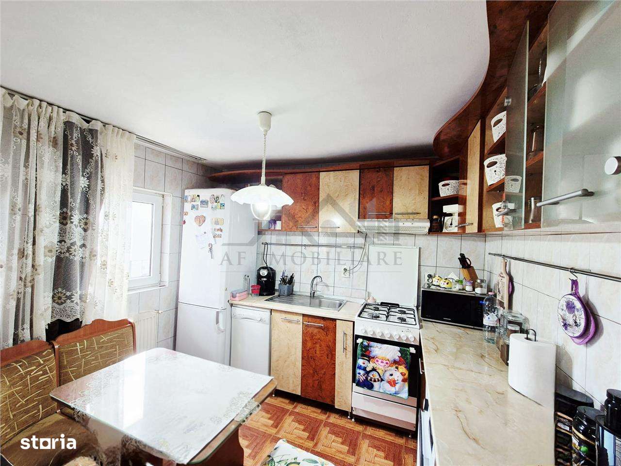 Casa de vanzare in Goruni-Tomesti - Imagine principală: 4/13