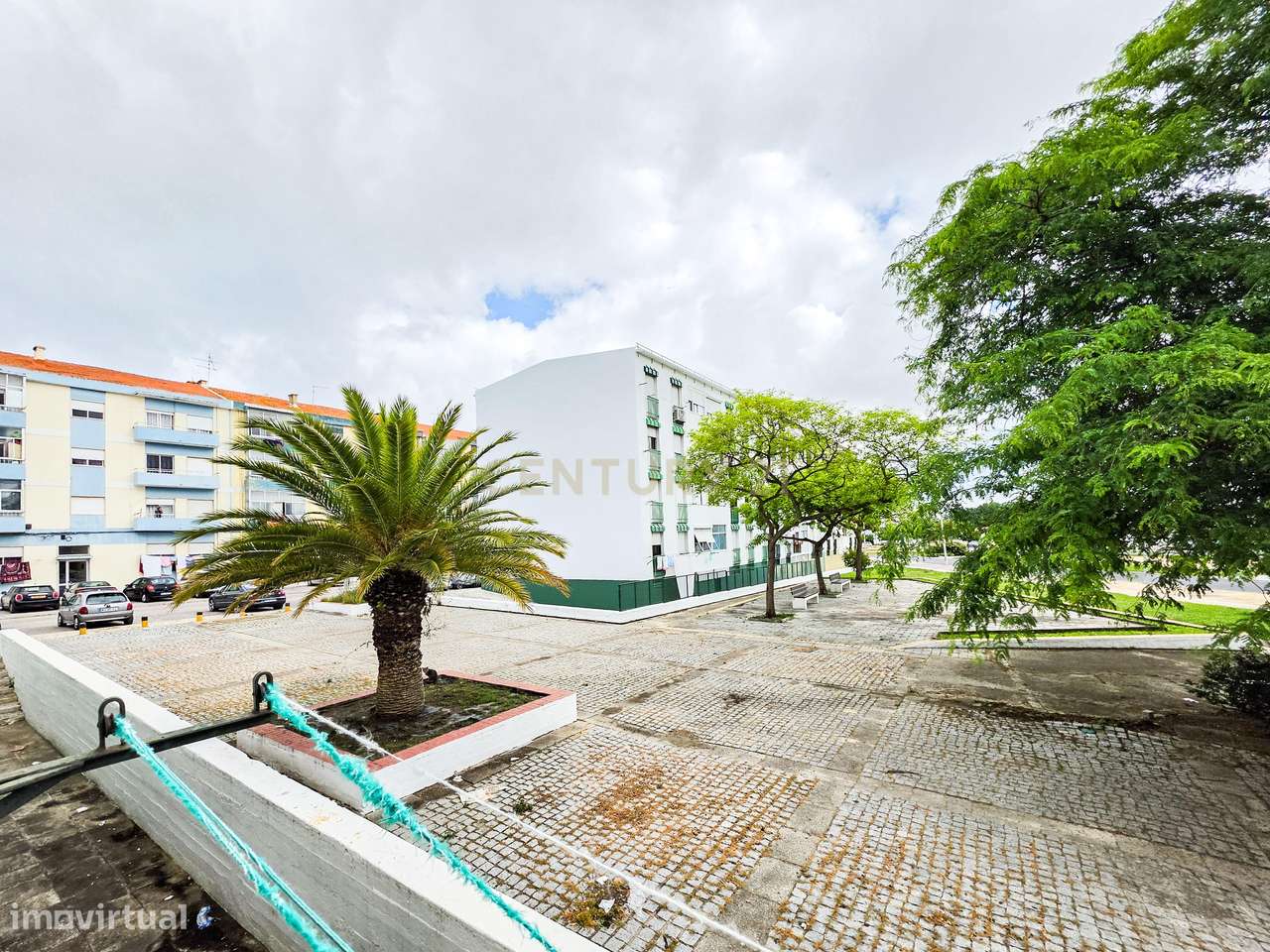 Apartamento T3 nas Fontainhas com excelente luz natural-13