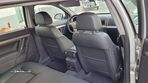 Opel Vectra Caravan 1.9 CDTi Executive - 19