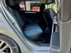 Volkswagen Golf 1.6 TDI DPF BlueMotion Technology Trendline - 32