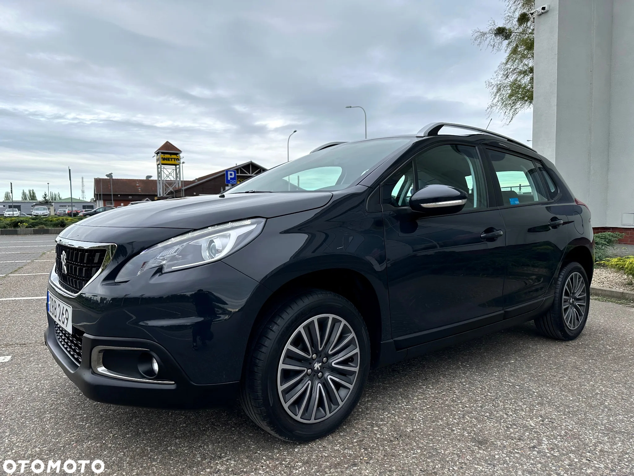 Peugeot 2008 1.2 Pure Tech Style EU6 - 13