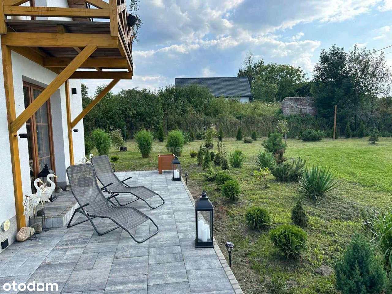 Całoroczny dom przy plaży nad czystym jeziorem-13