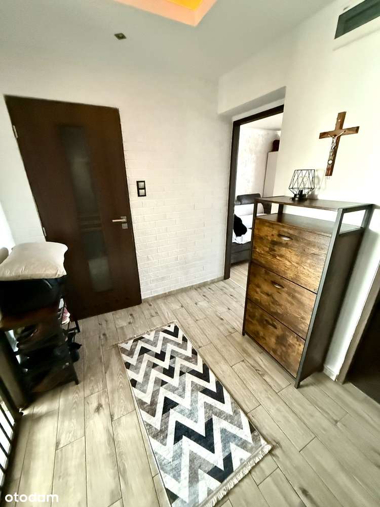 Komfortowe, 2-pokojowe mieszkanie z loggią-5