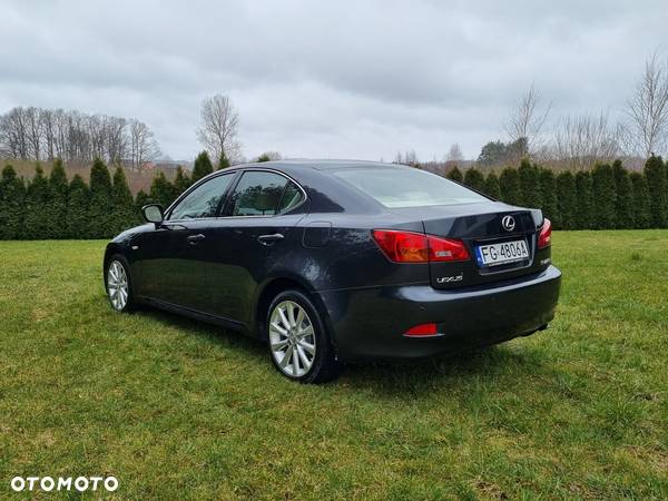 Lexus IS 220 D Sport - 3