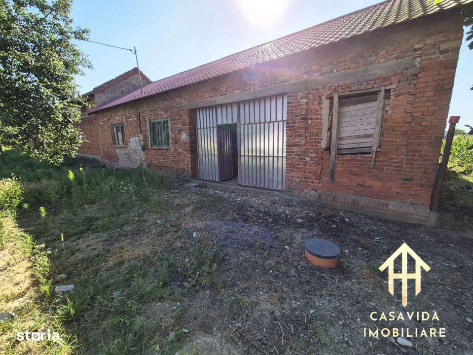 Casa cu teren generos in Lugojel, judetul Timis - Imagine principală: 1/8