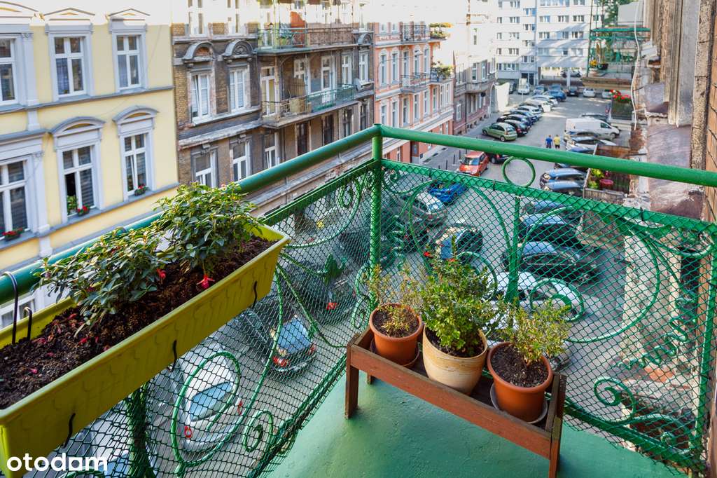 Ponad 3m wysokości mieszkania z duszą! Kominek, balkon,piwnica|Centrum-4