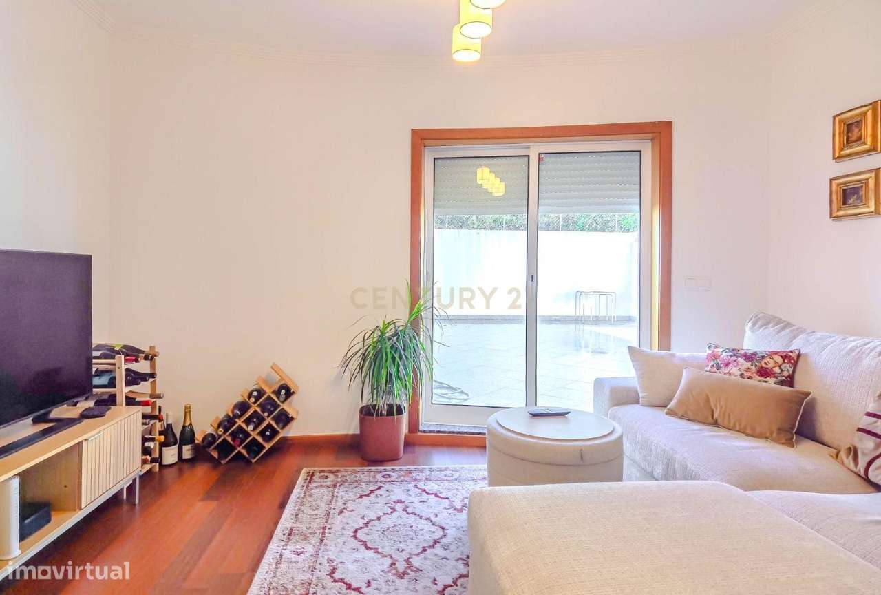 Apartamento T1 com Terraço – Vilar de Andorinho, Gaia-6