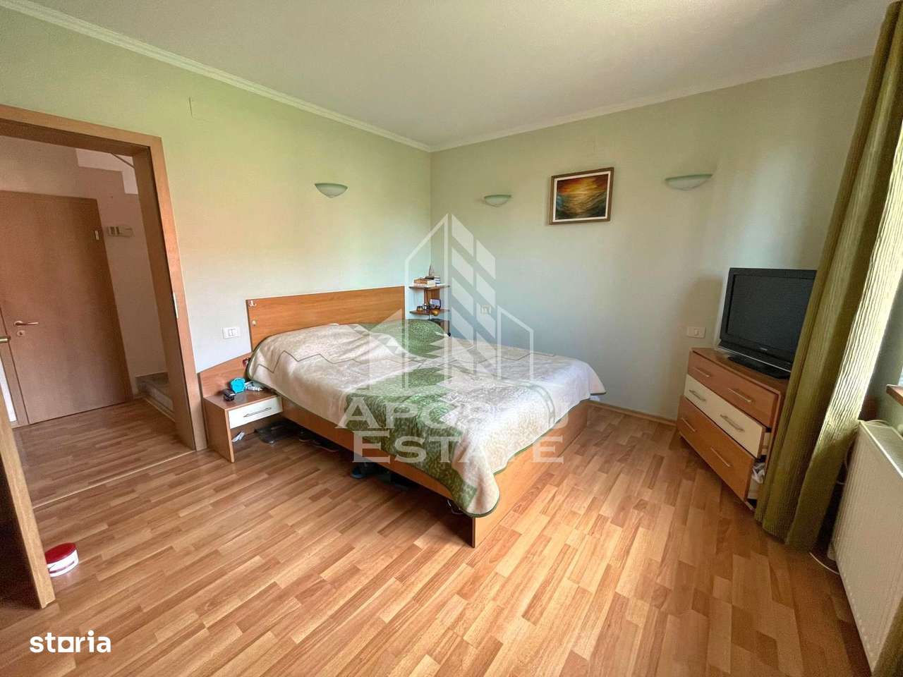 Casa individuala cu 7 camere,3 bai si garaj, P+1, zona Aradului - Imagine principală: 4/20