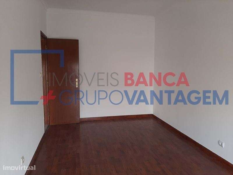 Apartamento T3 em Venda no Seixal - Grande imagem: 3/17