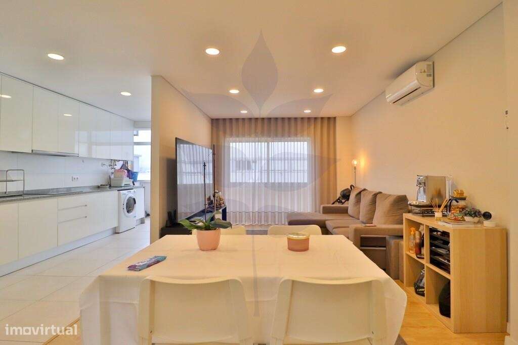 Apartamento T2 Maximinos-12