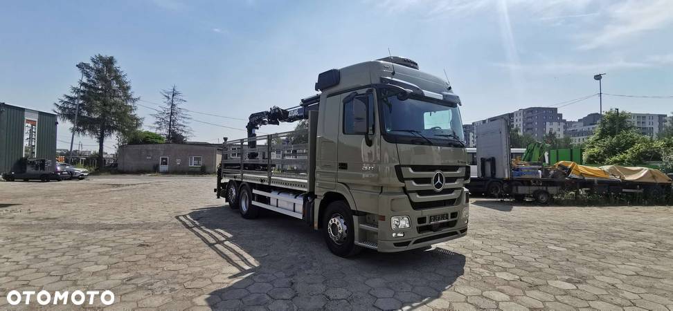 Mercedes-Benz Actros - 9