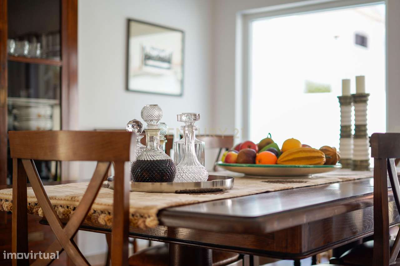 Moradia T5 com Piscina na Marisol - Almada - Grande imagem: 5/41