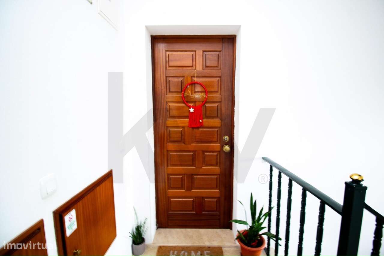 Apartamento Duplex T2 no Centro de Almeirim-2