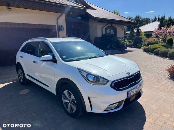 Kia Niro 1.6 GDI 2WD Vision - 3