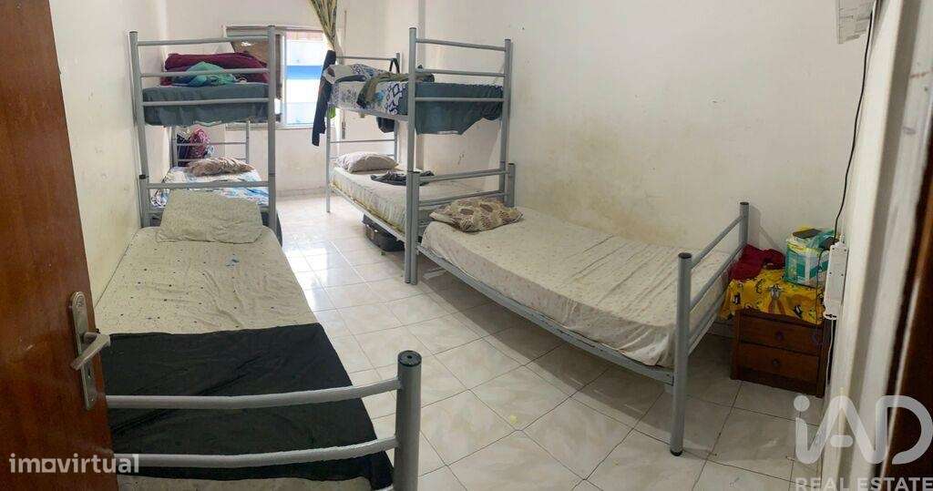 Apartamento T2 em Baixa da Banheira e Vale da Amoreira de 72 m2 - Grande imagem: 4/7