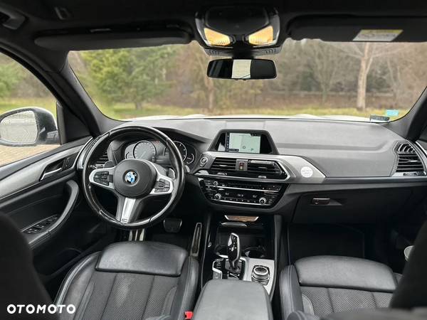 BMW X3 xDrive20d - 23