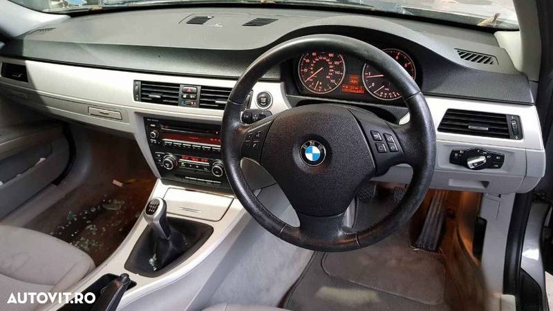 Far dreapta BMW E90 2011 SEDAN 2.0 i N43B20A - 8