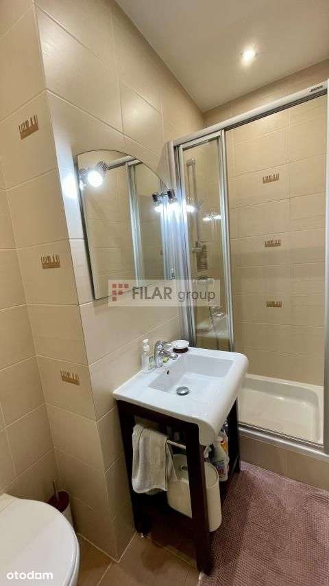 Kawalerka z widną kuchnią w kamienicy blisko Centr-3