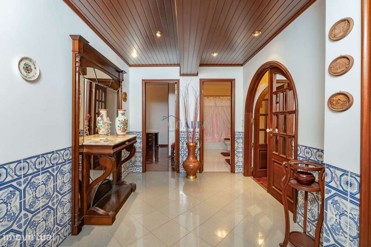 Apartamento T3 em Massamá, junto ao Shopping Center-11