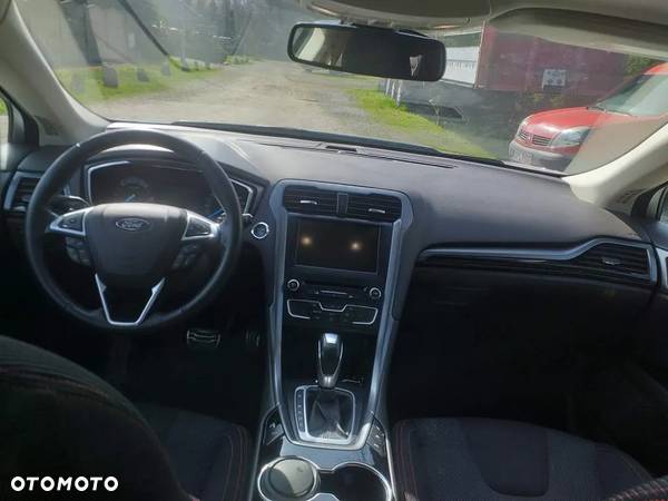 Ford Mondeo 2.0 TDCi ST-Line PowerShift - 17