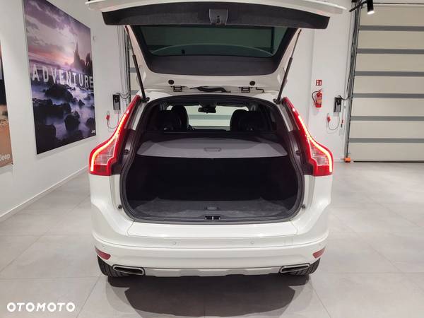 Volvo XC 60 D4 Geartronic Kinetic - 13