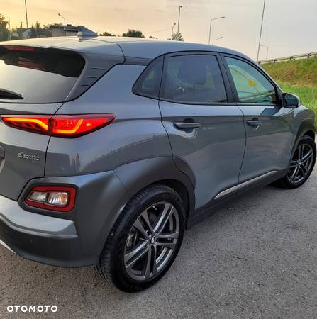 Hyundai Kona Electric 64kWh Platinum - 23