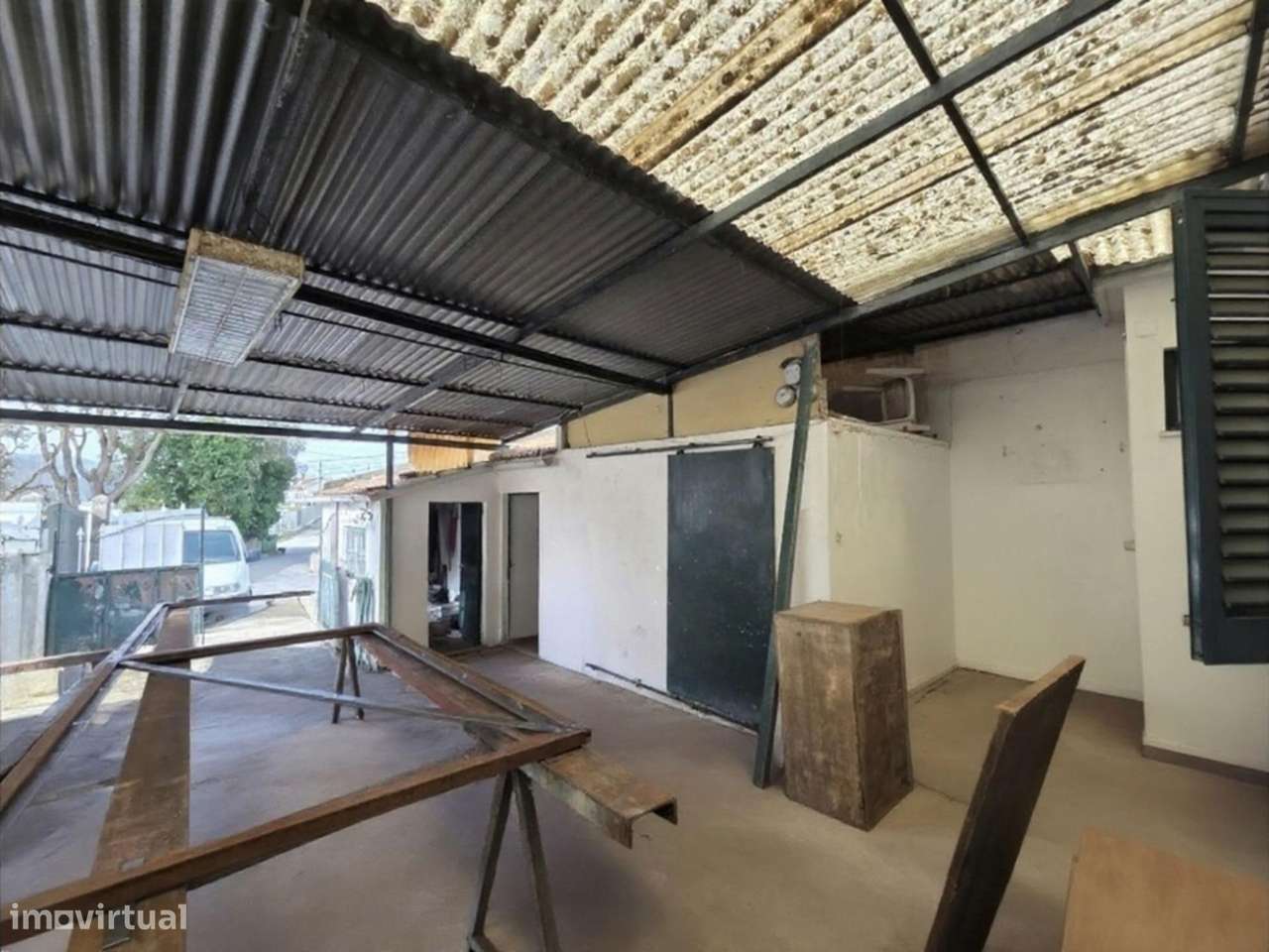 Moradia T3 pronta a habitar com alguma remodelação para efectuar-9