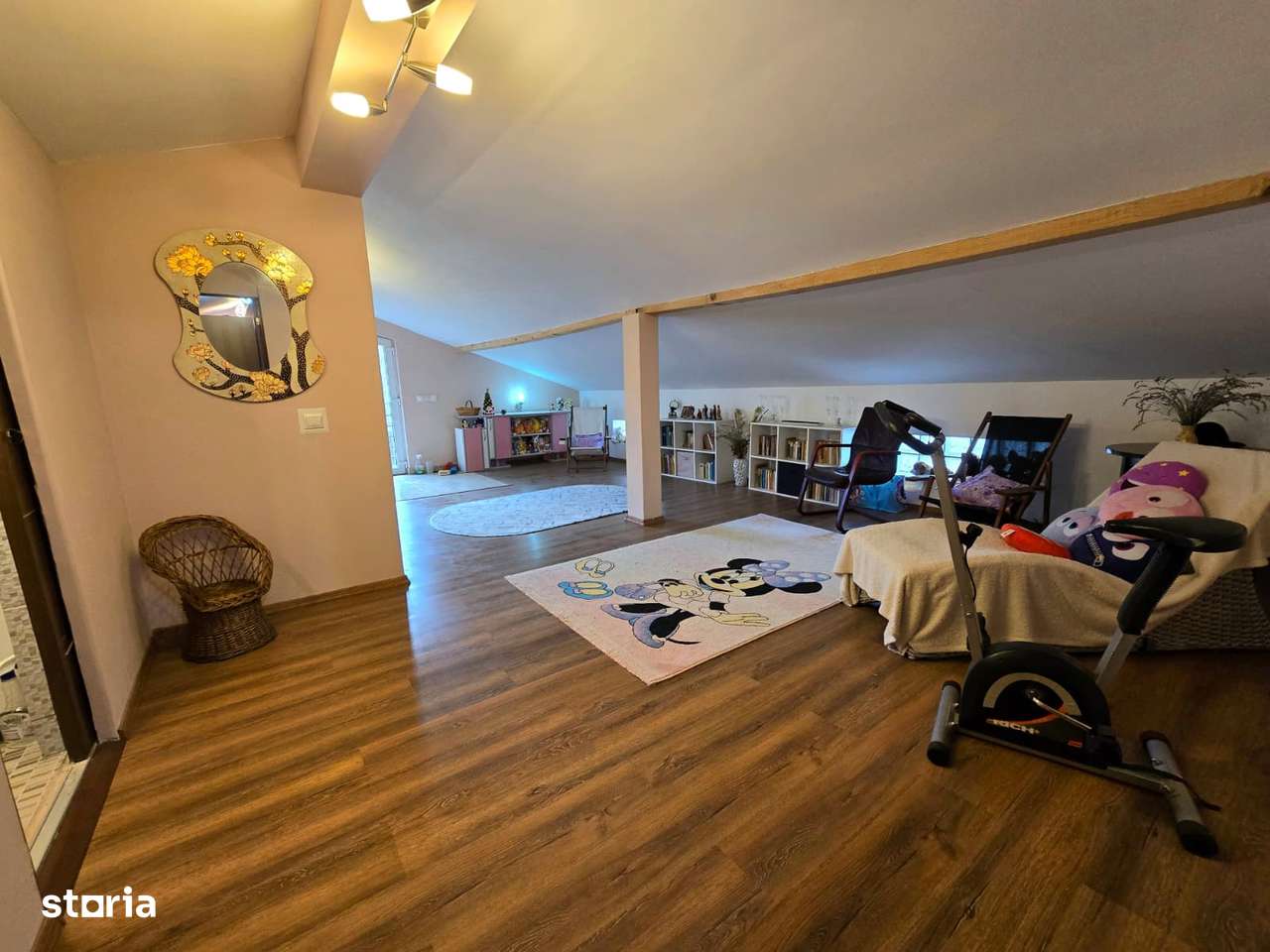Casa in cart. 23 August, constructie 2012, supra. 250mp, mob/utilata.-6