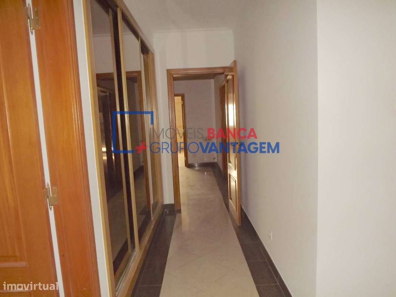 T3 situado no Montijo - Grande imagem: 5/25