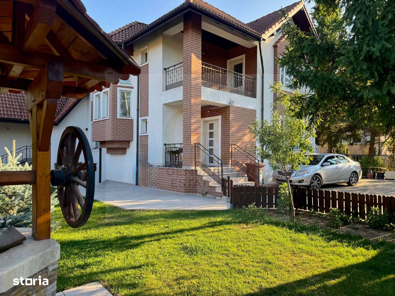 Vânzare Casă  D+P+E - 230 m.p. - Bucium - Imagine principală: 3/20