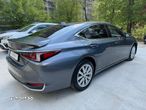 Lexus Seria ES 300h Executive - 5