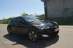 Hyundai Veloster - 3