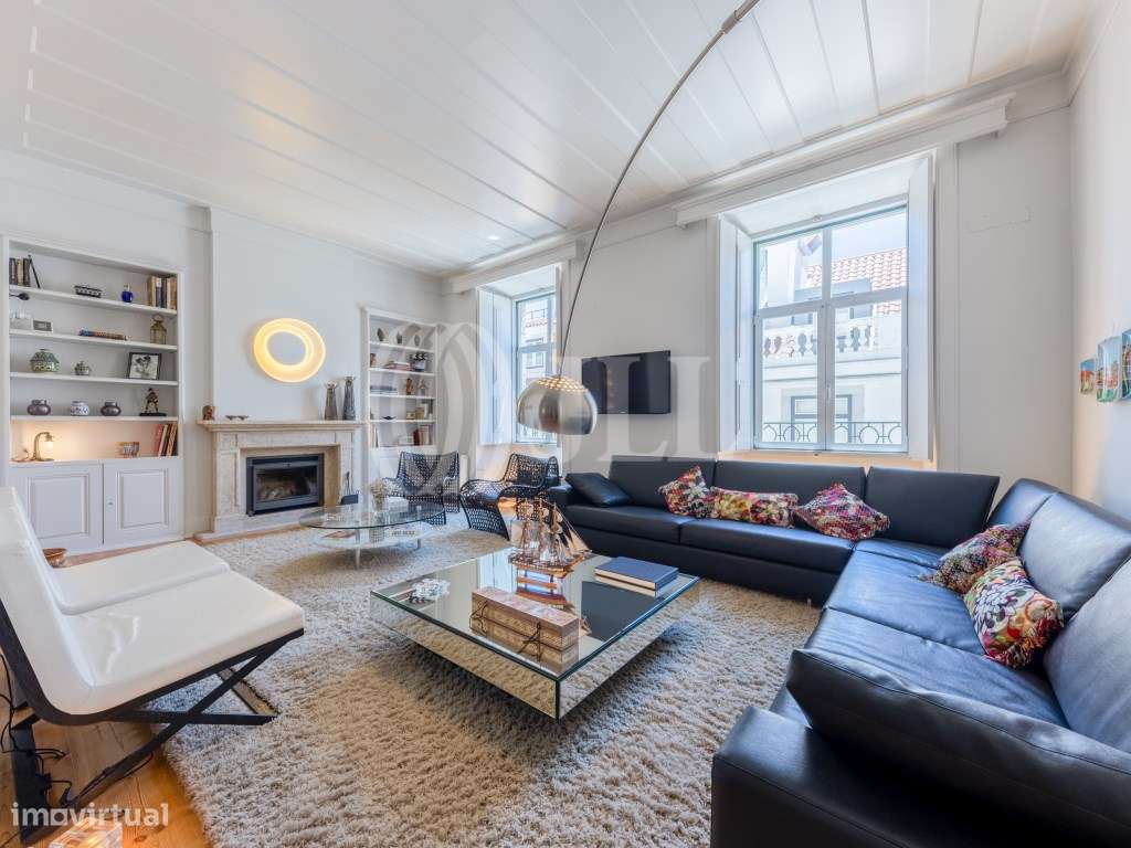 Apartamento T4 com garagem, no Chiado, em Lisboa - Grande imagem: 2/48