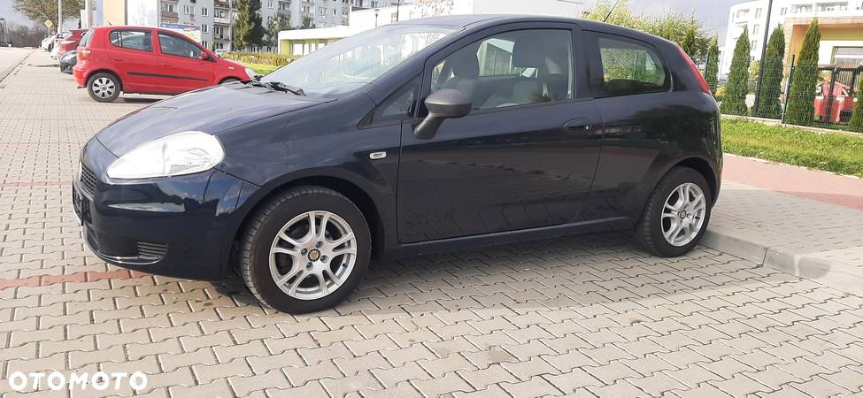 Fiat Grande Punto - 18