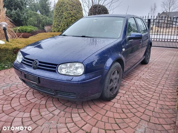 Volkswagen Golf IV 2.3 V5 4Mot Highline - 1