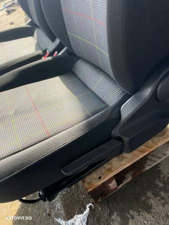 scaune fata încălzite model deosebit vw Up Skoda CityGo interior tapiterie stofă colorata model in 4 uși - 2