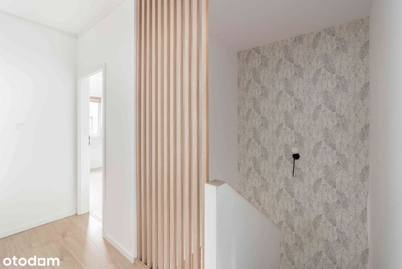 Przestronny bliźniak, gotowy do wejścia/fotowoltaika/klima./Koninko-16