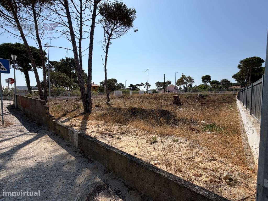 Oportunidade Única: Terreno de Gaveto Pronto a Construir a 1km da P...-3