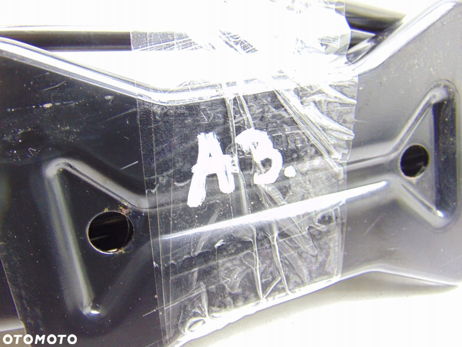 LEWAREK WINDA PODNOŚNIK KOŁA AUDI A3 S3 8V 8V0011031A - 4