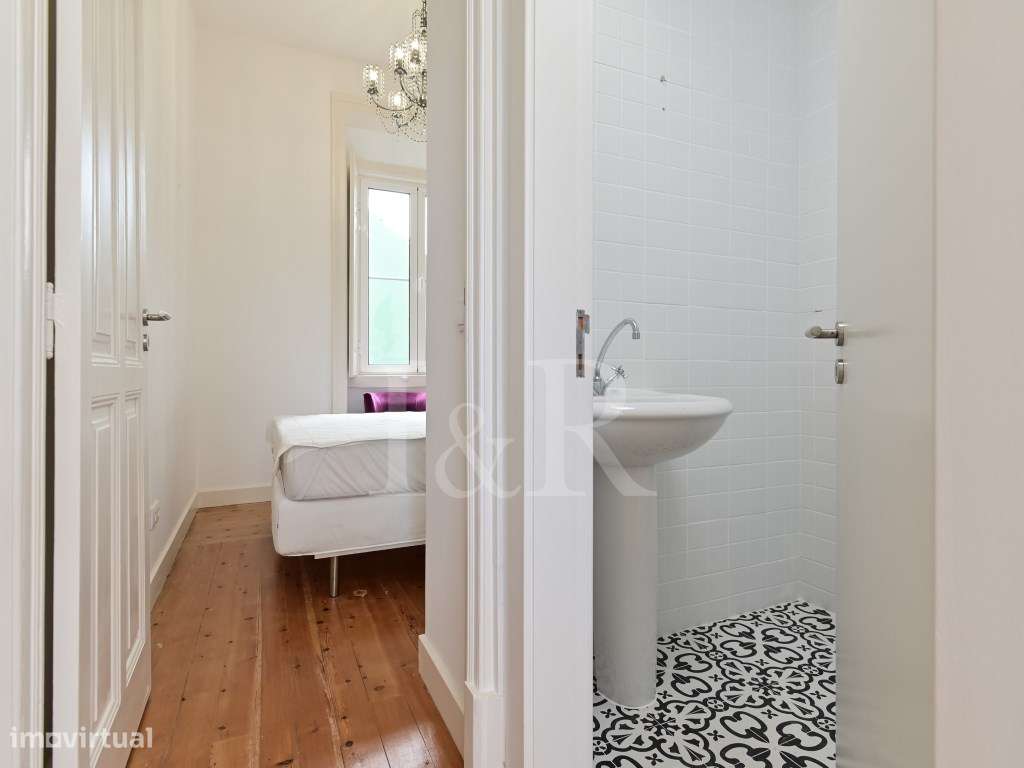 Chalet T9 remodelado e mobilado em Sintra-12