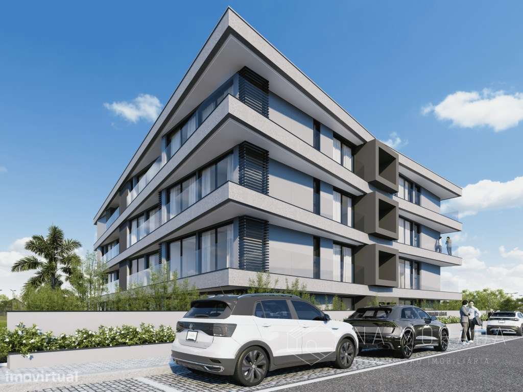 Apartamento T3 com terraço de 40m2 em São Félix da Marinha-25
