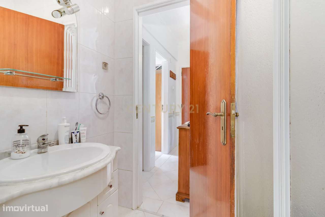 Apartamento T2+1 em Sacavém, Loures-6