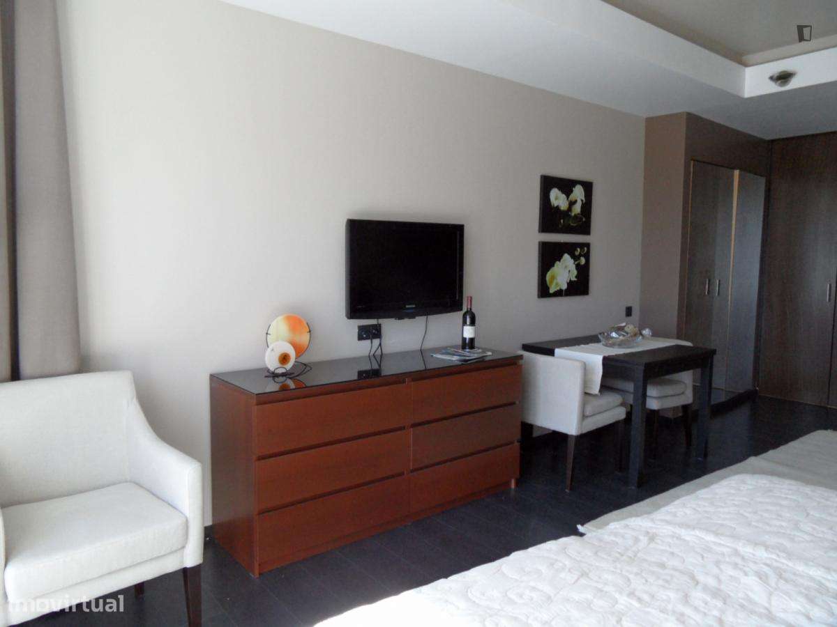 Apartamento com 1 quartos - localizado em Estoril Lisbon - Grande imagem: 5/10