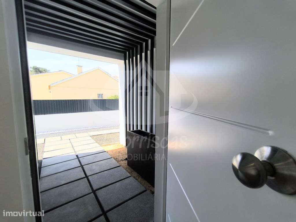 Moradia térrea V3 com piscina e excelente localização no Alto do Ín...-9