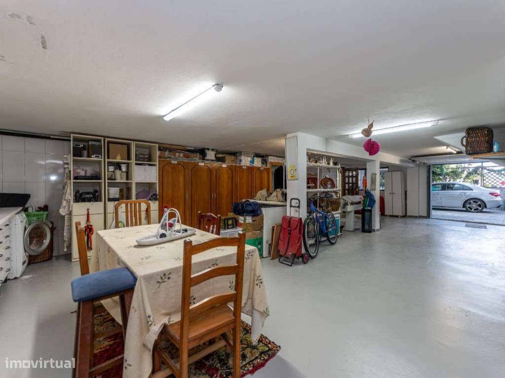 MORADIA T4 ! VARANDAS ! GARAGEM | BAGUIM DO MONTE | GONDOMAR-58