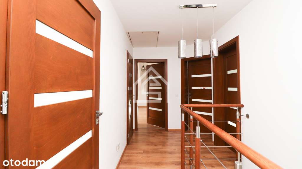 Nowoczesny dom 138 m2 z 27-arowym ogrodem | 9 min-12