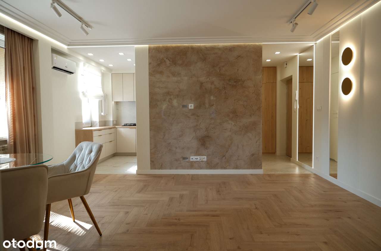 Bezpośrednio komfortowe 3 pokoje blisko centrum, klimatyzacja - Pełny obrazek: 4/13